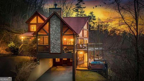 313 Spruce Cir, Mineral Bluff, GA, 30559 | Card Image