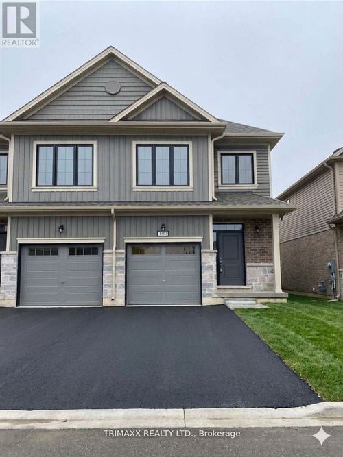 100 Middleton St, Thamesford, ON, N0M2M0 | Card Image