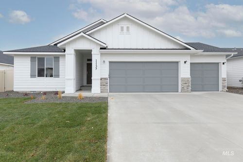 3343 W Morere Dr, Meridian, ID, 83642-1147 | Card Image