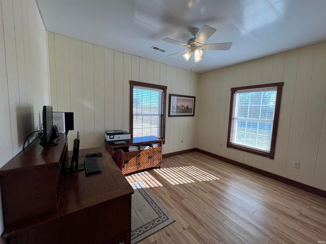 410 W Burress Rd, House other with 2 bedrooms, 2 bathrooms and null parking in Dale IN | Image 12
