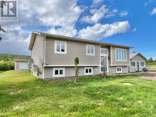 75 Main St, Peterview, NL, A0H1E0 | Card Image