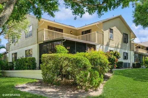 7485 Se Jamestown Ter, Hobe Sound, FL, 33455-5878 | Card Image