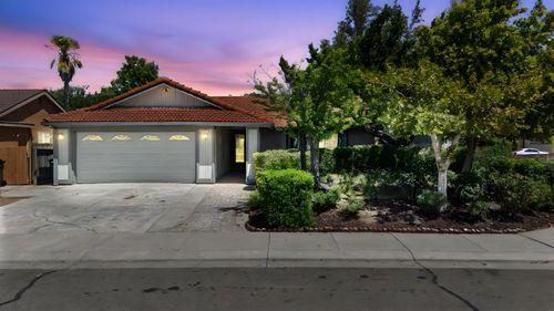 415 Mahogany Ln, Tracy, CA, 95376-9015 | Card Image