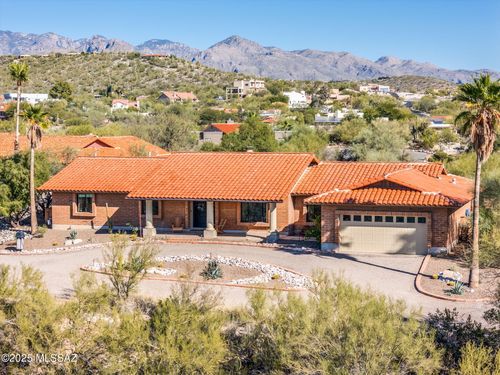 3640 N Calle De Amigos, Tucson, AZ, 85750-2086 | Card Image