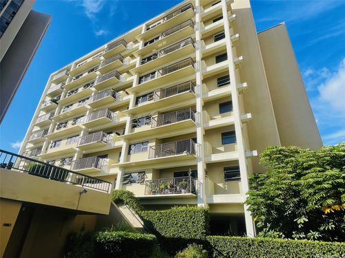 4c-21 Craigside Pl, Honolulu, HI, 96817-1757 | Card Image