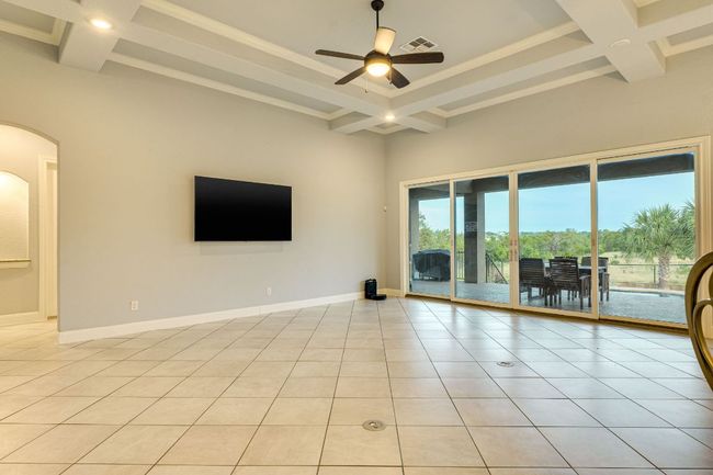 346 Blackbird Dr, House other with 4 bedrooms, 2 bathrooms and 5 parking in Spring Branch TX | Image 13