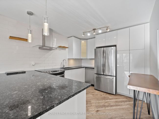 312 - 28 Victoria Ave N, Condo with 2 bedrooms, 1 bathrooms and 1 parking in Hamilton ON | Image 17