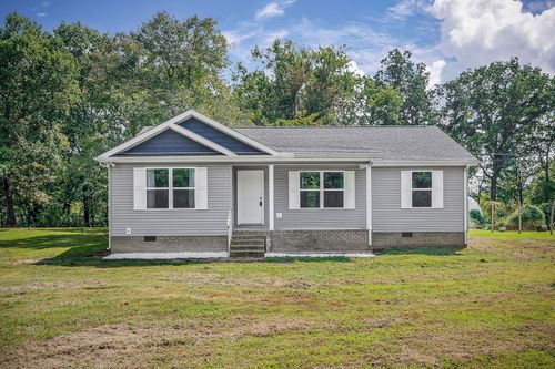 385 Talpha Dr, Dowelltown, TN, 37059-2286 | Card Image