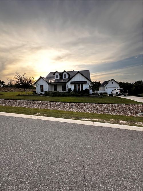 106 Double Eagle Ranch Dr, Cedar Creek, TX, 78612-4294 | Card Image