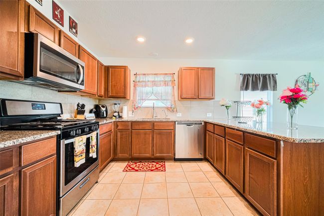23335 Greenway Creek Ln, House other with 4 bedrooms, 3 bathrooms and 2 parking in Spring TX | Image 20