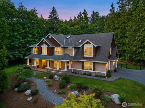 29843 Se 15th Pl, Fall City, WA, 98024-7430 | Card Image