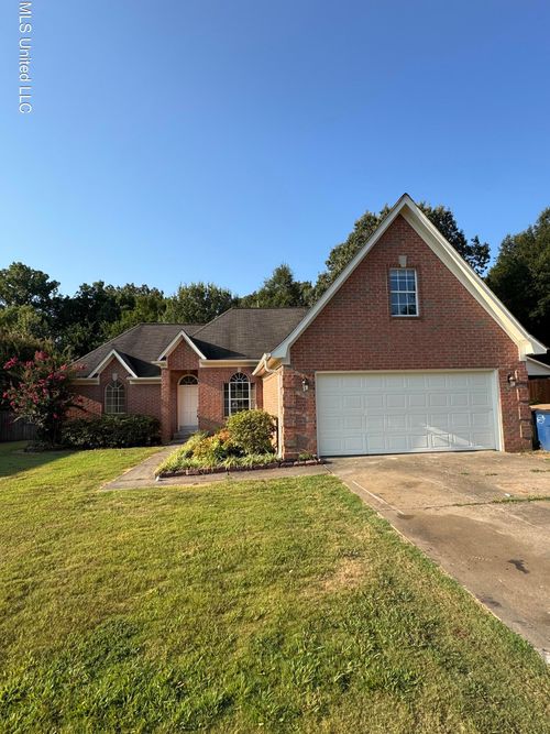 8853 Bell Ridge Dr, Olive Branch, MS, 38654-6225 | Card Image