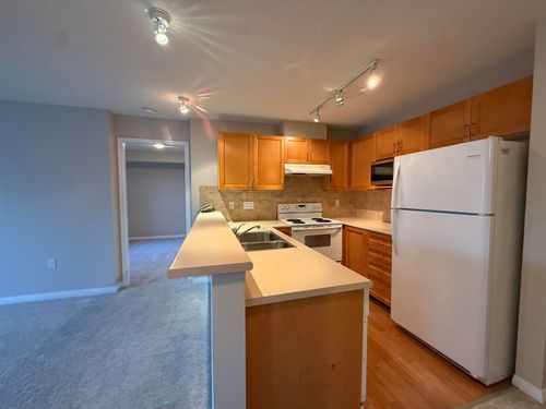 15188 22 Ave, Surrey, BC, V4A9T4 | Card Image