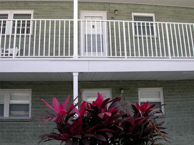 Front of Condo | Image 1