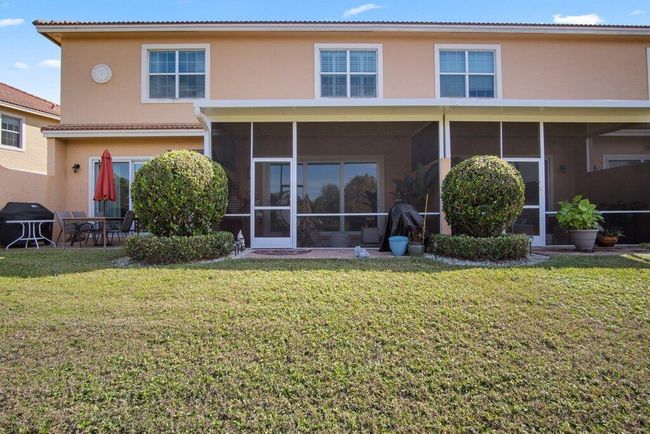 651 Sw Glen Crest Way, Condo with 3 bedrooms, 3 bathrooms and null parking in Stuart FL | Image 88