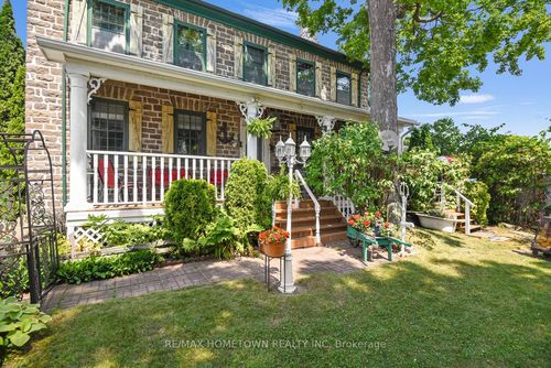 495 King St W, Prescott, ON, K0E1T0 | Card Image