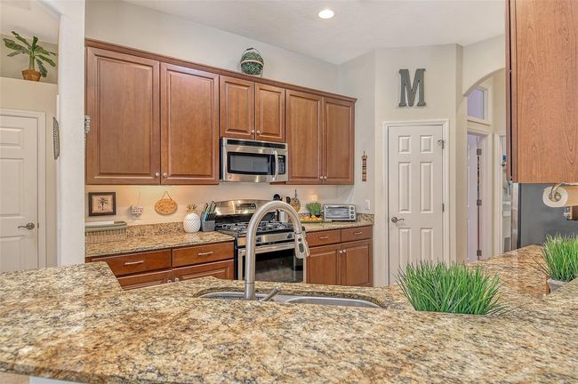 12358 Lavender Loop, House other with 4 bedrooms, 3 bathrooms and null parking in BRADENTON FL | Image 12