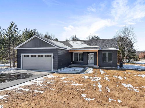 2948 Michele Marie, Grawn, MI, 49637-9578 | Card Image