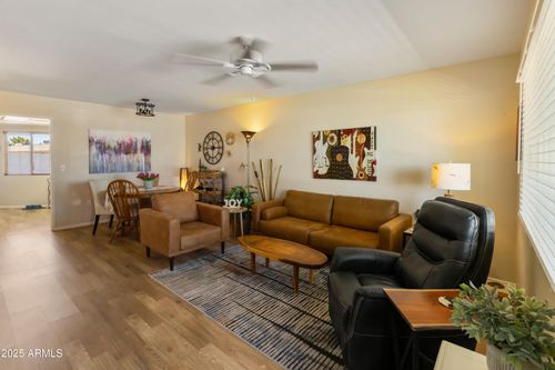 13807 N Garden Court Dr, Sun City, AZ, 85351-2535 | Card Image