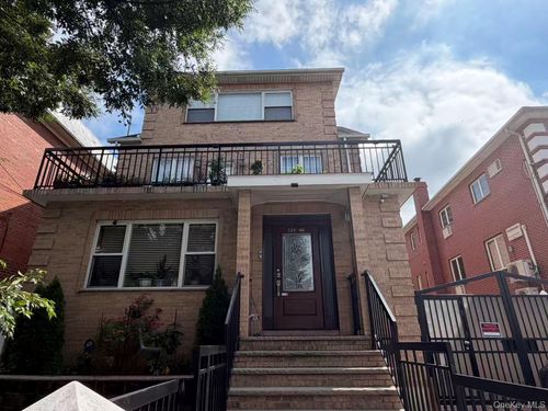2fl-13440 58th Ave, Flushing, NY, 11355-5227 | Card Image