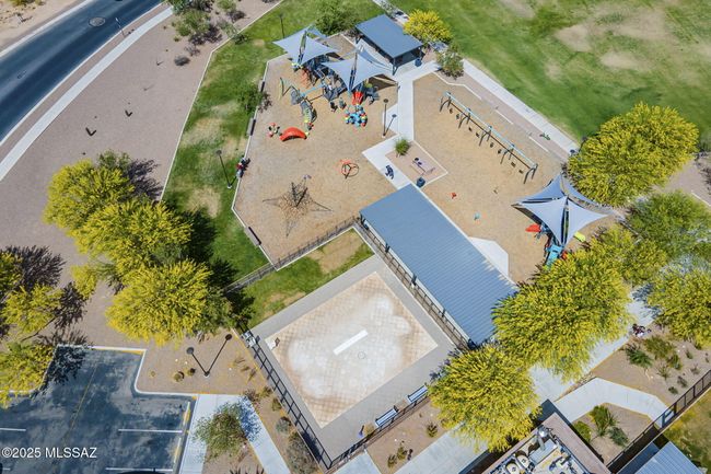 20-web-or-mls-Flat - Aerial-20 | Image 35