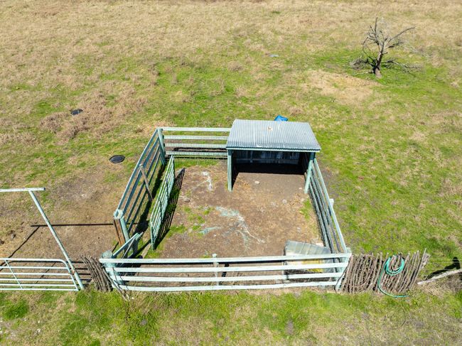 1817 Lcr 182, House other with 3 bedrooms, 3 bathrooms and null parking in Coolidge TX | Image 26