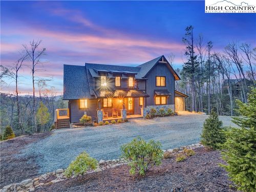 406 Red Sky Pkwy, Elk Park, NC, 28622 | Card Image