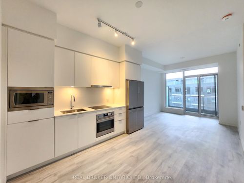s622-8 Olympic Garden Dr, Toronto, ON, M2M3T9 | Card Image