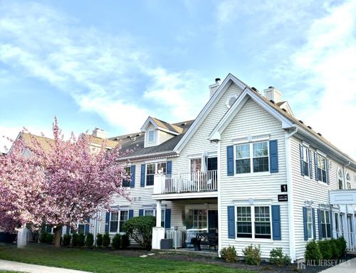 122 Arbor Way, Branchburg, NJ, 08876-6109 | Card Image
