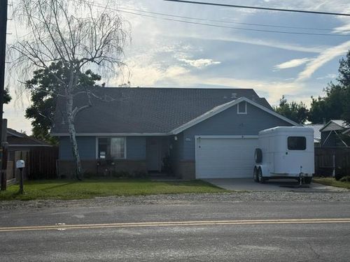 867 I St, Hickman, CA, 95323-9633 | Card Image