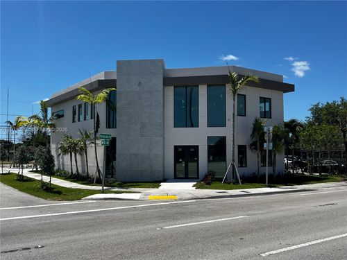 5000 Pembroke Rd, Hollywood, FL, 33021-8111 | Card Image