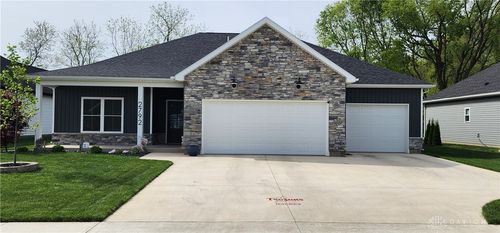 2792 Executive Dr, Troy, OH, 45373-7633 | Card Image