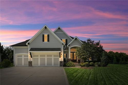 20695 W 110th St, Olathe, KS, 66061 | Card Image