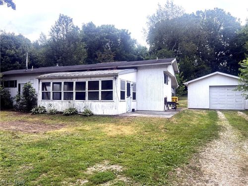 4300 Creek Rd, Conneaut, OH, 44030-3092 | Card Image