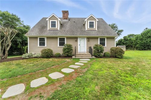63 Pemberton Ave, Jamestown, RI, 02835-1428 | Card Image