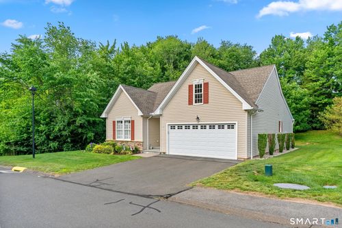 26-26 Mystique Ln, Cromwell, CT, 06416-4403 | Card Image