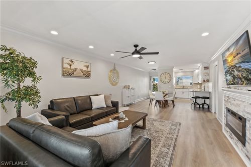 c302-1020 Palm View Drive, NAPLES, FL, 34110 | Card Image