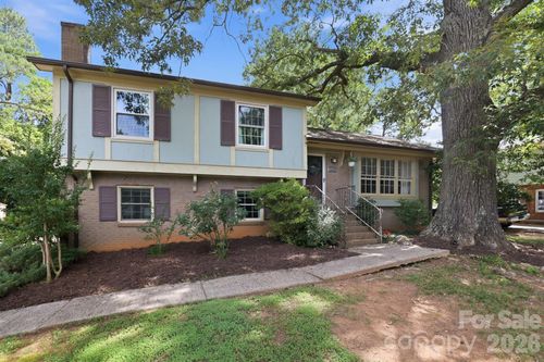 7419 Meadowdale Ln, Charlotte, NC, 28212-4739 | Card Image