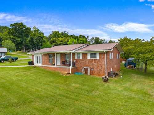 223 Clearview Dr, Bean Station, TN, 37708-5002 | Card Image