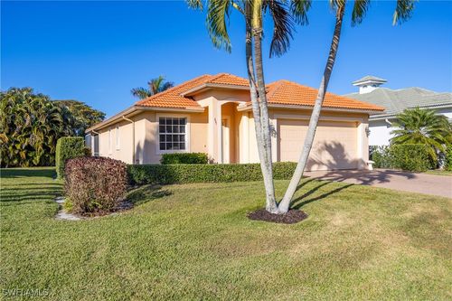 691 92nd Avenue N, Naples, FL, 34108 | Card Image