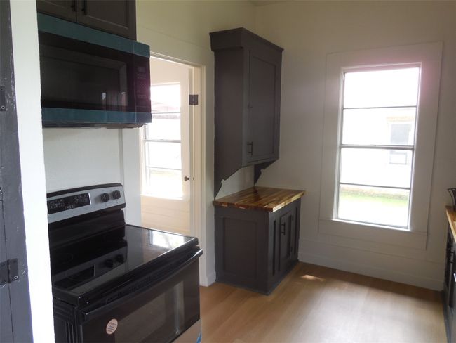 1202 W Main St, House other with 2 bedrooms, 1 bathrooms and null parking in Eastland TX | Image 15