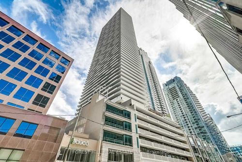 5706-2221 Yonge St, Toronto, ON, M4S0B8 | Card Image
