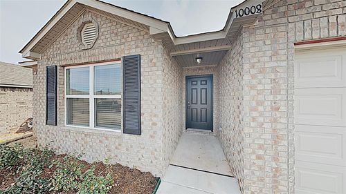 10008 Jackrabbit Road, Yukon, OK, 73099 | Card Image