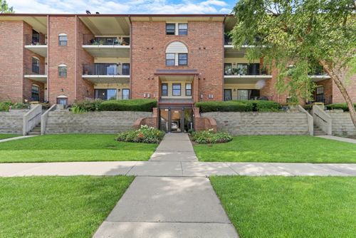 apt-300-780 Weidner Rd, Buffalo Grove, IL, 60089-3395 | Card Image