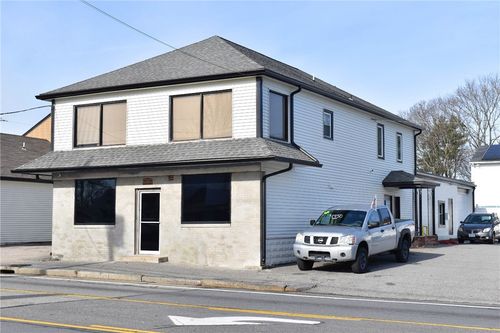 1361 Mineral Spring Ave, North Providence, RI, 02904-4654 | Card Image