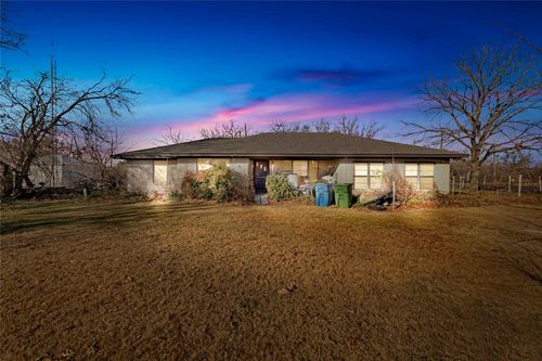 701 Keaton Rd S, Sanger, TX, 76266-9116 | Card Image