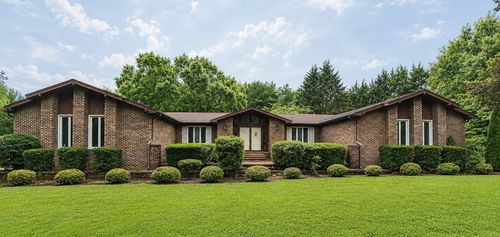 615 Lakeview Way, Winchester, TN, 37398-4591 | Card Image