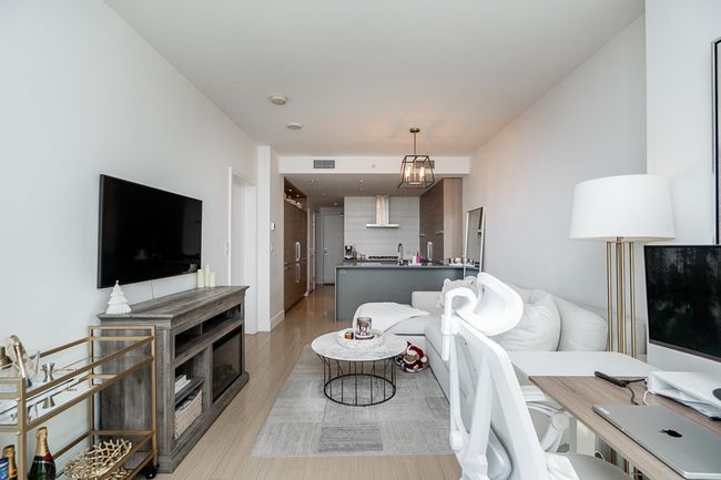 1007 - 7358 Edmonds St, Condo with 1 bedrooms, 1 bathrooms and 1 parking in Burnaby BC | Image 13