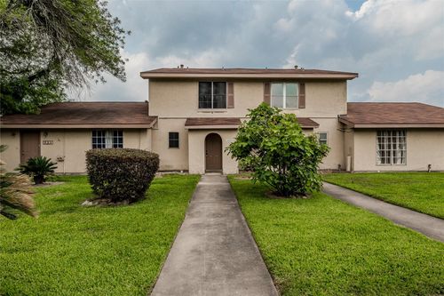 1803 Country Village Blvd, Humble, TX, 77338-5056 | Card Image