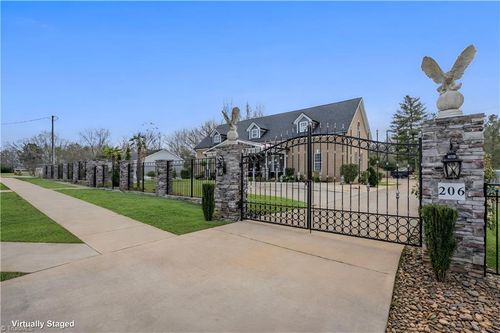 206 Cedar Dr, Salisbury, NC, 28147-9243 | Card Image
